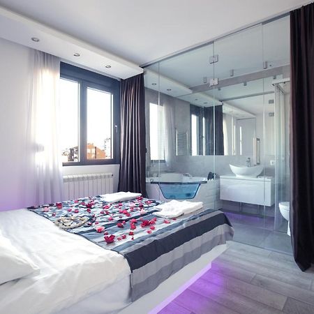 Luxury Boutique City Center Apartments Belgrad Exteriör bild