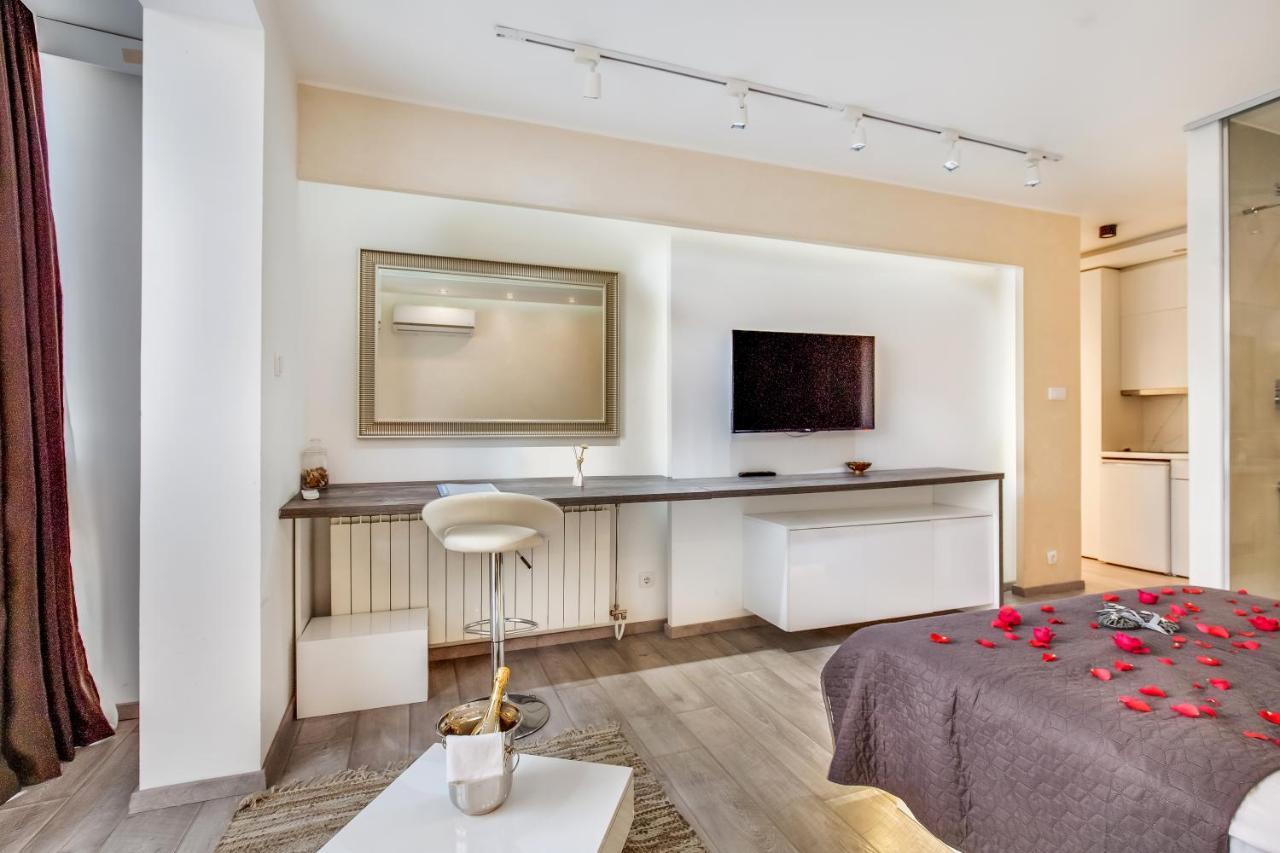 Luxury Boutique City Center Apartments Belgrad Exteriör bild