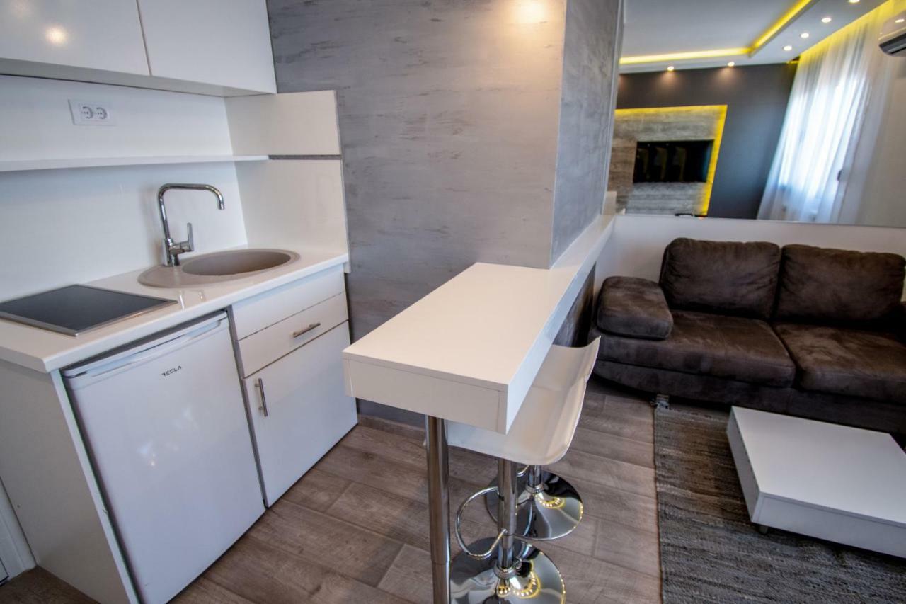 Luxury Boutique City Center Apartments Belgrad Exteriör bild